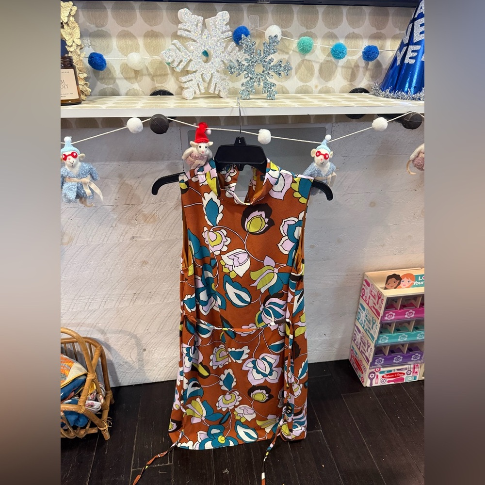 Modcloth Size Medium Women’s Dress!
